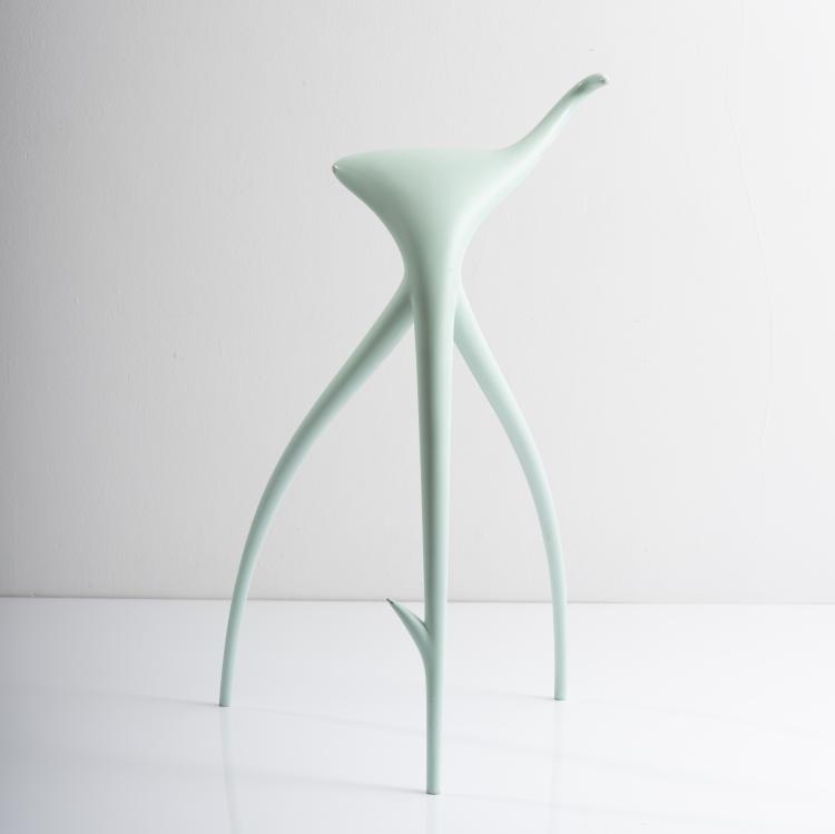 Bild 1 zu Objekt, Hocker 'W.W. Stool', 1990, Philippe Starck, Vitra, Weil am Rhein, 161C 747