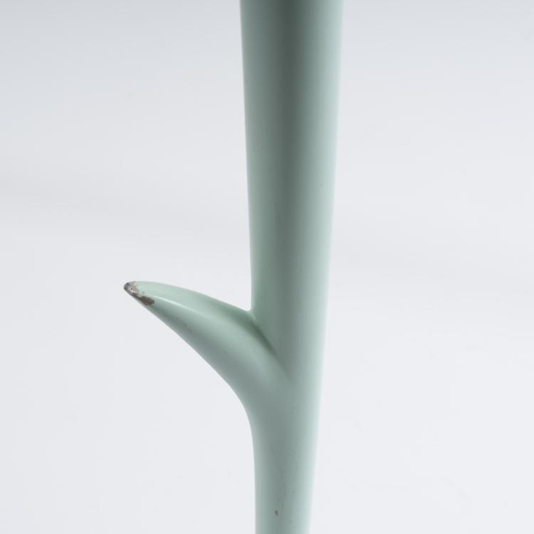 Bild 5 zu Objekt, Hocker 'W.W. Stool', 1990, Philippe Starck, Vitra, Weil am Rhein, 161C 747