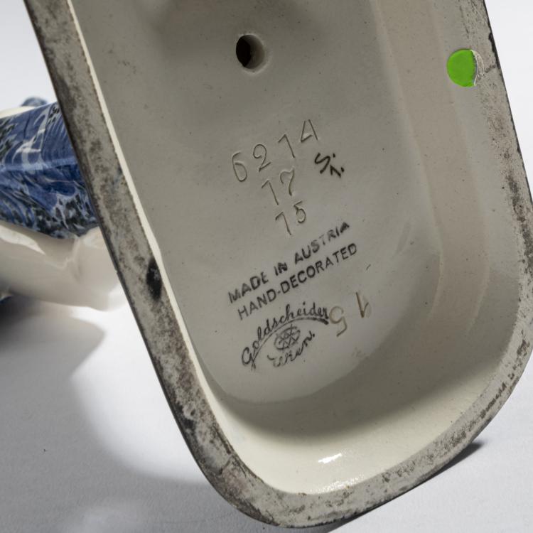 Bild 6 zu Objekt, 'F&auml;cher(dame)', um 1928/29, Stephan Dakon, Goldscheider, Wien, 161E 1226