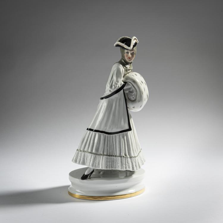 Hauptbild zu Objekt, 'Dame mit Muff (Lo Hesse)', 1918, Constantin Holzer-Defanti, Rosenthal, Selb, 161E 1186