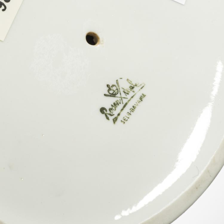 Bild 5 zu Objekt, 'Dame mit Muff (Lo Hesse)', 1918, Constantin Holzer-Defanti, Rosenthal, Selb, 161E 1186