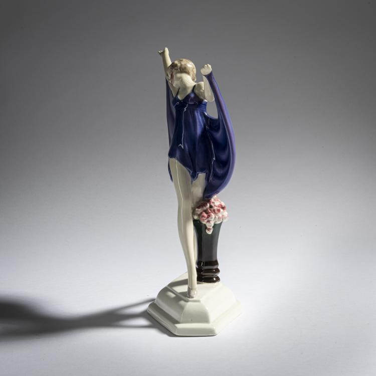 Bild 3 zu Objekt, 'Schreitende T&auml;nzerin im Schmetterlingskost&uuml;m', um 1929, Josef Lorenzl, Goldscheider, Wien, 161E 1230