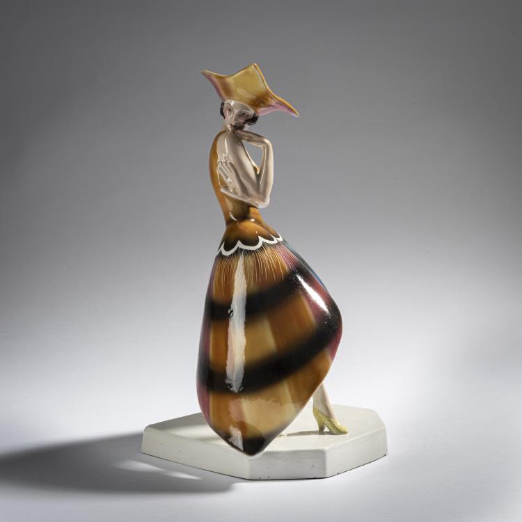 Hauptbild zu Objekt, 'Bienenm&auml;dchen', 1929-39, Marcell Goldscheider, Goldscheider Marcell, 161E 1207
