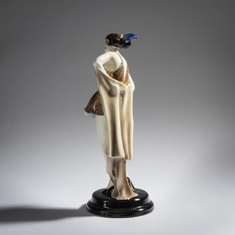 Bild 3 zu Objekt, 'Stehende T&auml;nzerin mit Kopfputz', um 1924, Wilhelm Thomasch, Goldscheider, Wien, 161E 1219