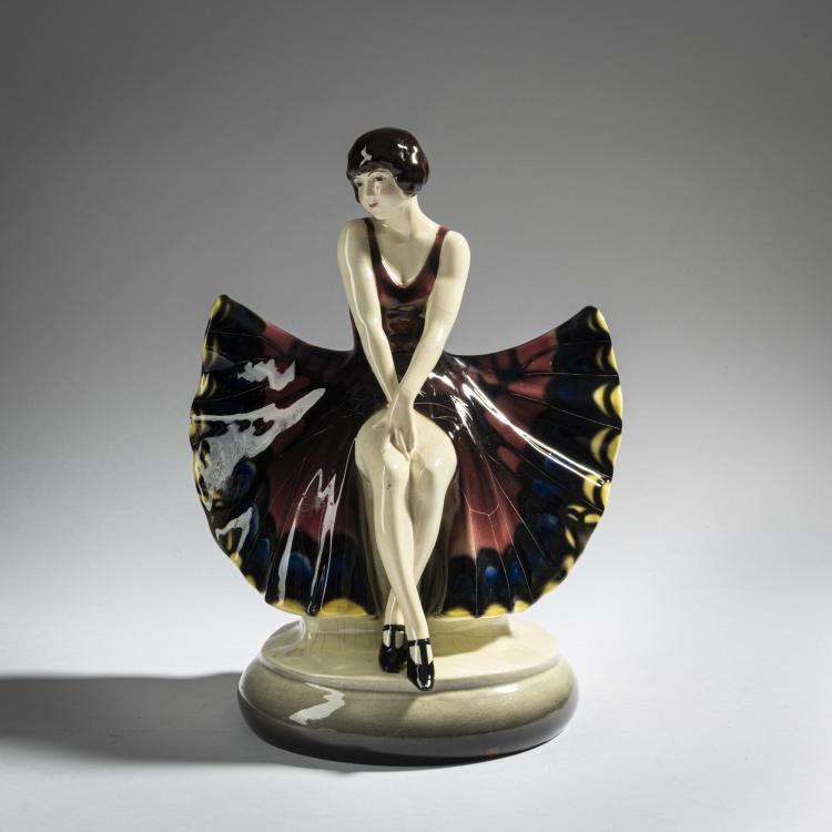 Bild 1 zu Objekt, 'Sitzende T&auml;nzerin im Schmetterlingskleid', um 1926, Josef Lorenzl, Goldscheider, Wien, 161E 1223