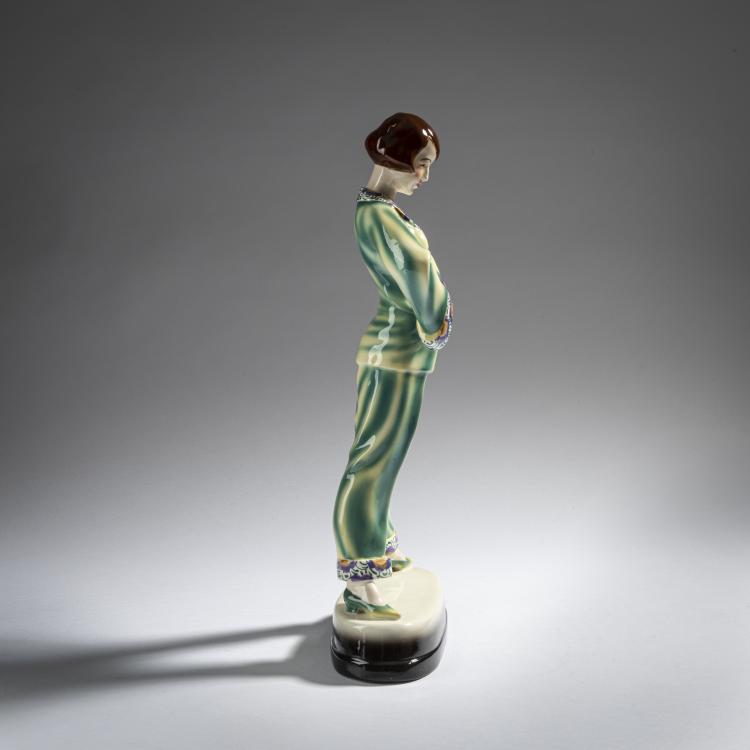 Bild 3 zu Objekt, 'Pyjama', um 1926/27, Stephan Dakon, Goldscheider, Wien, 161E 1222