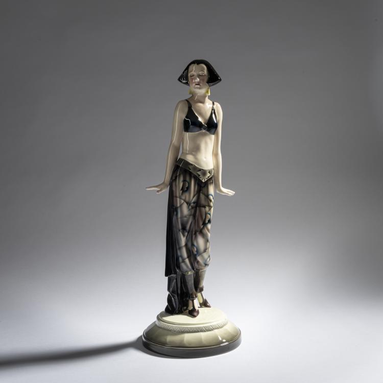 Hauptbild zu Objekt, 'Maria Jeritza', c. 1928, Josef Lorenzl, Goldscheider, Wien, 161E 1227