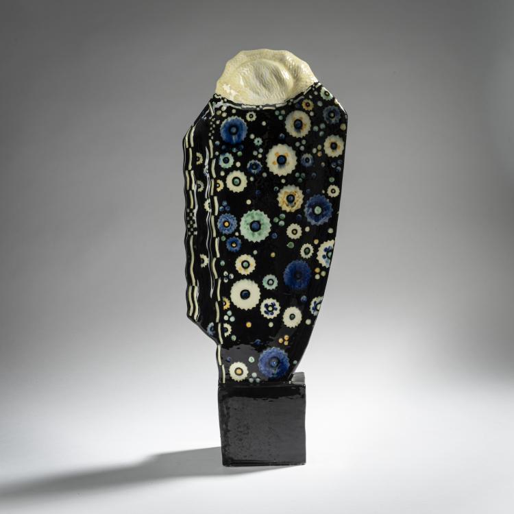 Bild 6 zu Objekt, Figur im Stile der Wiener Secession, um 1900, Wien, Kunstgewerbeschule, 161E 1255