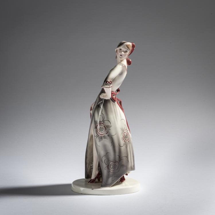 Hauptbild zu Objekt, 'Posing Young Lady in a Hat', c. 1931, Claire Herczeg-Weiss, Goldscheider, Wien, 161E 1240