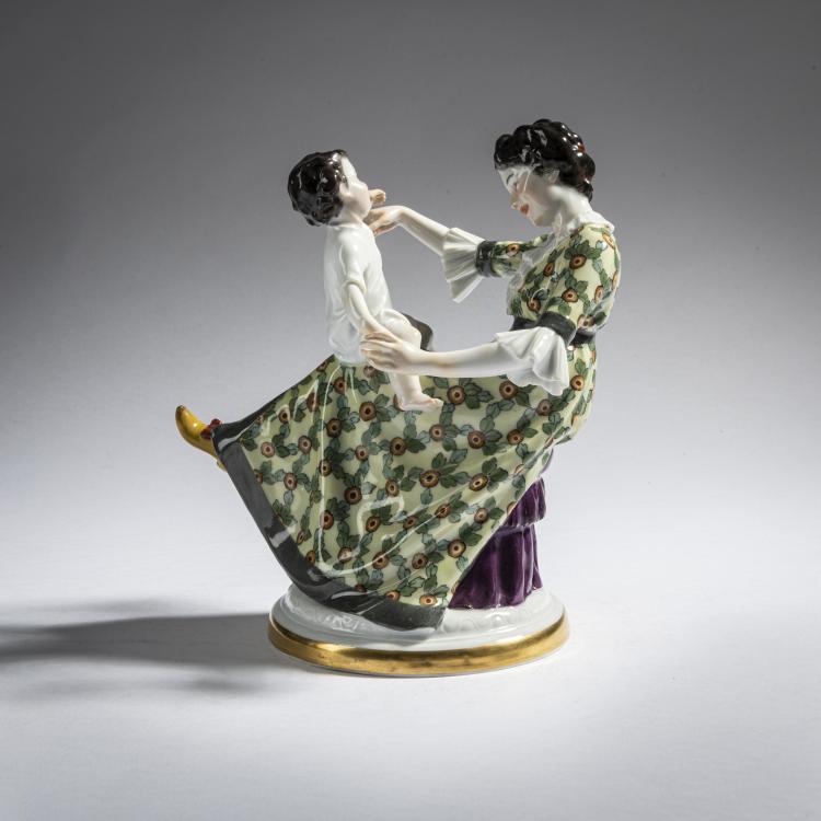 Bild 2 zu Objekt, 'Mutter mit einem Kind spielend', 1911-12, Paul Helmig, Meissen, 161E 1168