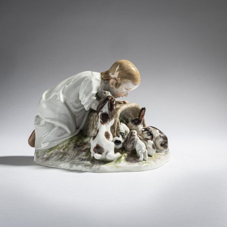 Hauptbild zu Objekt, 'Child with bunnies', 1908, Max Bochmann, Meissen, 161E 1163