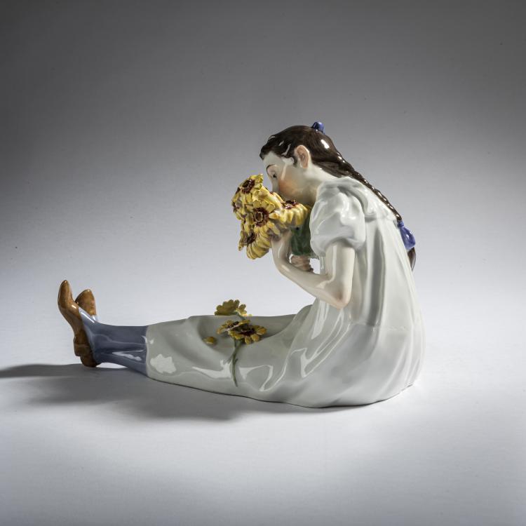 Bild 4 zu Objekt, Girl with a Bouquet of Flowers, 1905, Konrad Hentschel, Meissen, 161E 1179
