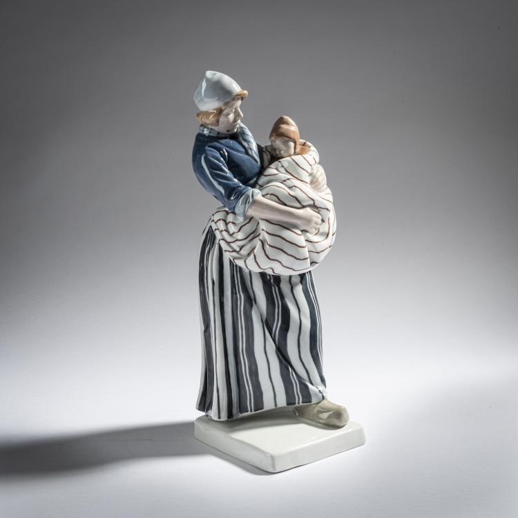 Bild 4 zu Objekt, 'Dutch Woman with Child', 1911, Philipp Lange, Meissen, 161E 1167