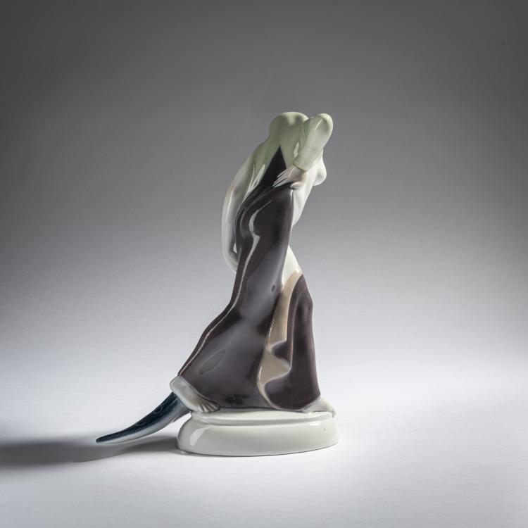 Bild 2 zu Objekt, 'Indian woman' from the Wedding Parade, 1910, Adolph Amberg, Berlin, KPM, 161E 1125