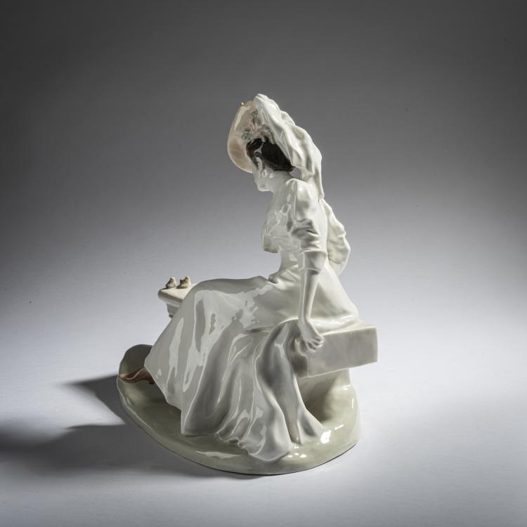 Bild 3 zu Objekt, 'Lady Sitting on a Bench', 1905-10, Konrad Hentschel, Meissen, 161E 1158
