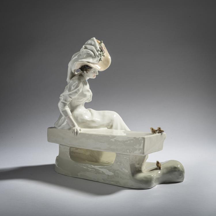 Bild 5 zu Objekt, 'Lady Sitting on a Bench', 1905-10, Konrad Hentschel, Meissen, 161E 1158