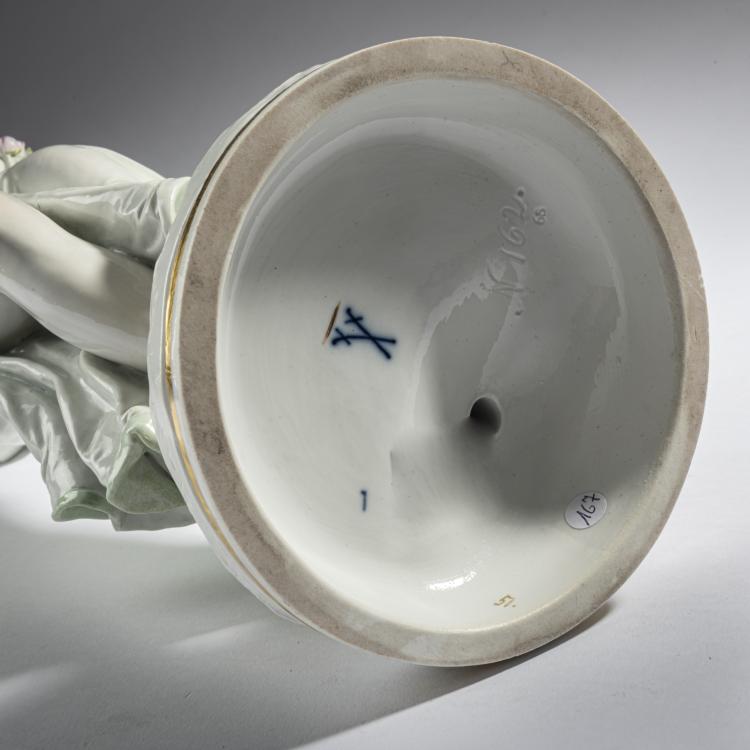 Bild 6 zu Objekt, 'Dancer', 1882-85, Johann Christian Hirt, Meissen, 161E 1147