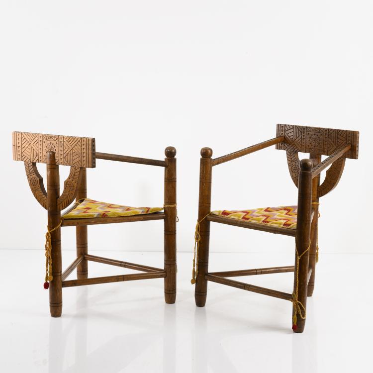 Bild 10 zu Objekt, 2 'Munk' chairs with table, c. 1905, Schweden, 161C 443