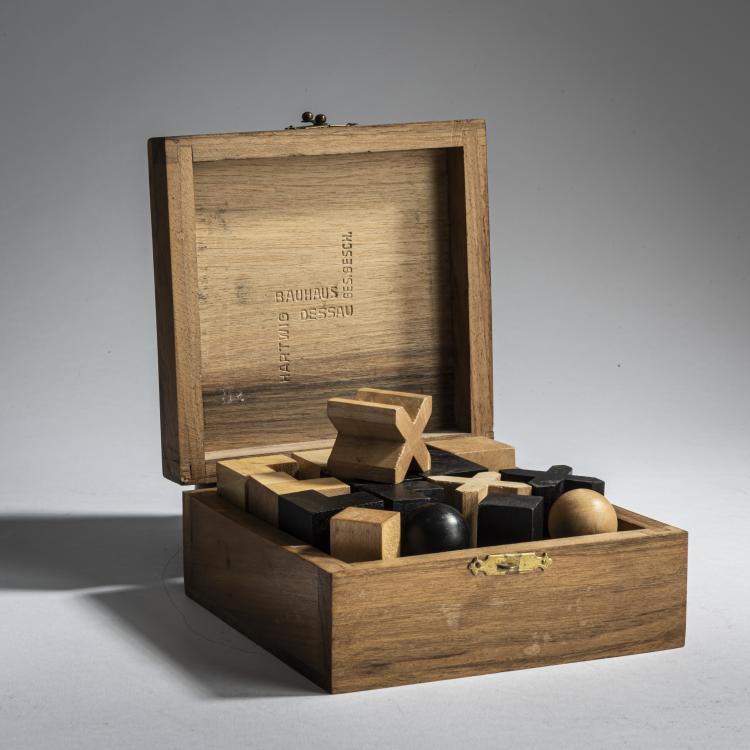 Bild 2 zu Objekt, Bauhaus - Schachspiel 'XVI', 1924, Josef Hartwig, Bauhaus Dessau, 160A 66