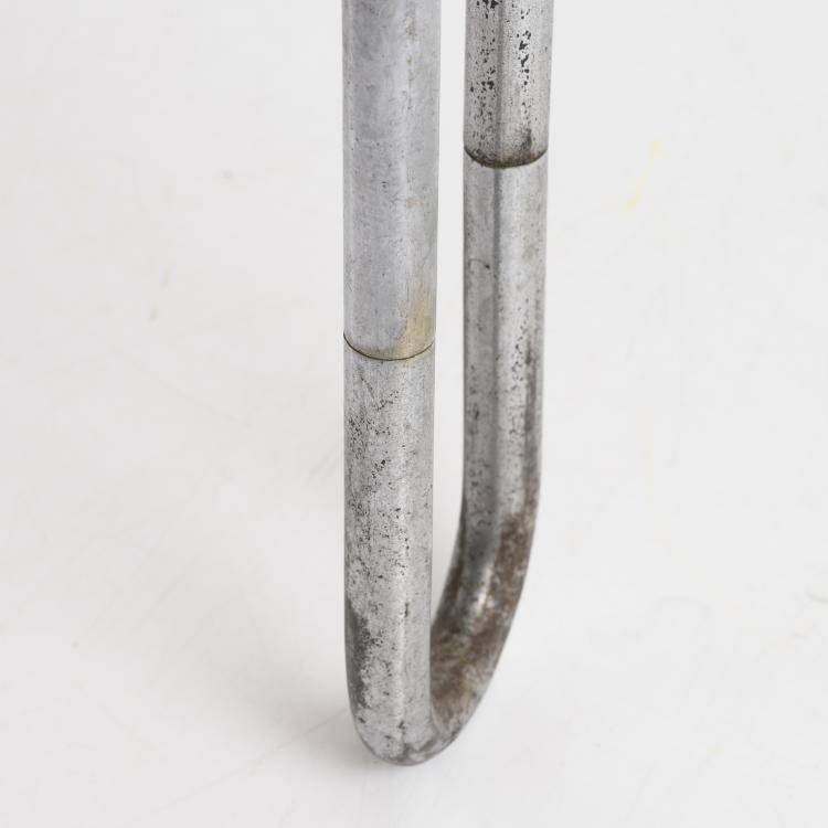 Bild 5 zu Objekt, 'B 10' table, 1927, Marcel Breuer, Thonet, Frankenberg, 160A 79