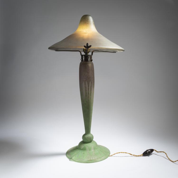 Hauptbild zu Objekt, Table light, c. 1920, Nancy Daum Fr&egrave;res, Daum Fr&egrave;res, Nancy, 162B 126