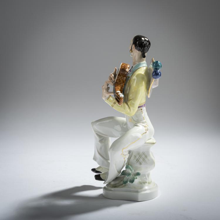 Bild 1 zu Objekt, 'Spaniard with Lute', 1933, Paul Scheurich, Meissen, 161E 1177
