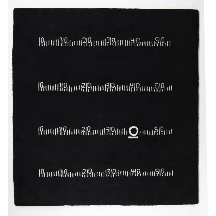 Hauptbild zu Objekt, 'Centim&egrave;tre' rug, 1922/23, Eileen Gray, Ecart International, Paris (zugeschrieben), 161C 591