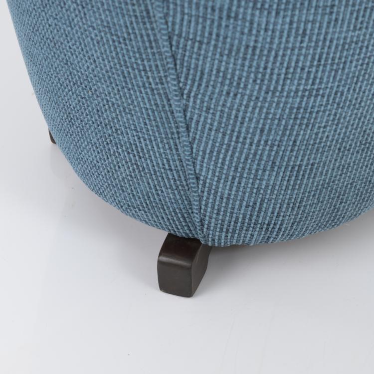 Bild 8 zu Objekt, Zwei Armlehnsessel 'H 269' mit Ottoman, 1930/40er Jahre, Jindřich Halabala, Thonet Mundus, Tschechoslowakei, 161C 474