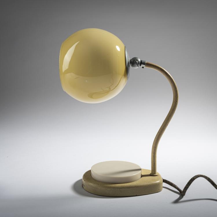 Bild 2 zu Objekt, Table- / wall light'Tastlicht', c. 1932, Marianne Brandt (attributed), Ruppelwerke, Gothaer Metallwarenfabrik, 161C 478