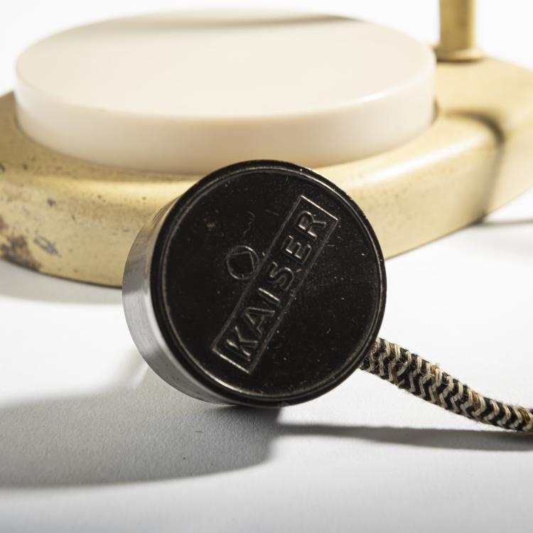 Bild 3 zu Objekt, Table- / wall light'Tastlicht', c. 1932, Marianne Brandt (attributed), Ruppelwerke, Gothaer Metallwarenfabrik, 161C 478