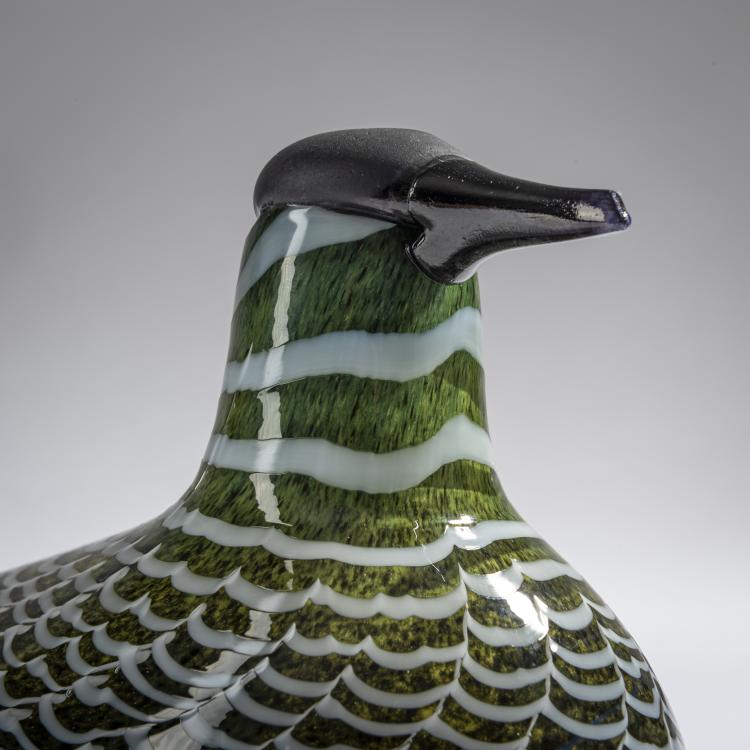 Bild 2 zu Objekt, Raubm&ouml;we 'Skua', 1988-92, Oiva Toikka, Nuutaj&auml;rvi, Notsj&ouml;; Iittala, Kalvola, 161D 844