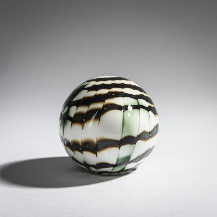 Bild 1 zu Objekt, Mets&auml;tylli-Ei 'Mets&auml;tyllin Muna', 2014, Oiva Toikka, Nuutj&auml;rvi, Notsj&ouml;; Iittala, Kalvola, 161D 1101