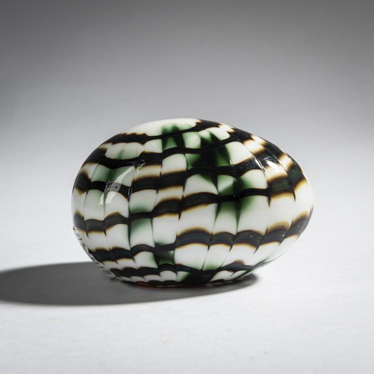 Bild 2 zu Objekt, Mets&auml;tylli-Ei 'Mets&auml;tyllin Muna', 2014, Oiva Toikka, Nuutj&auml;rvi, Notsj&ouml;; Iittala, Kalvola, 161D 1101