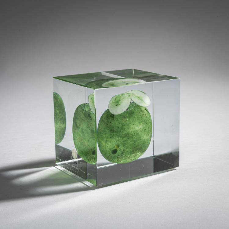 Bild 1 zu Objekt, Gr&uuml;ner 'Unikat'-W&uuml;rfel, 2009, Oiva Toikka, Nuutaj&auml;rvi, Notsj&ouml;; Iittala, Kalvola, 161D 1053