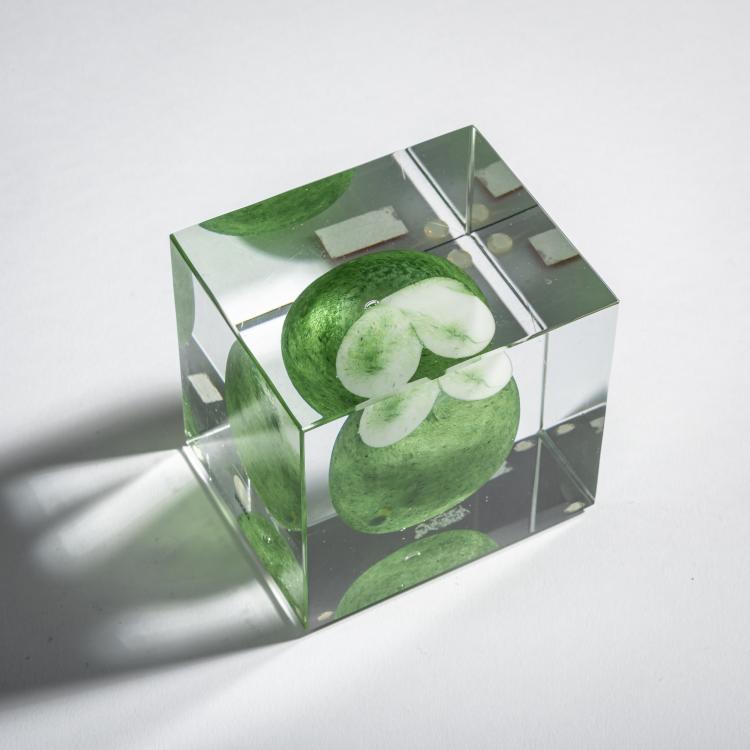 Bild 3 zu Objekt, Gr&uuml;ner 'Unikat'-W&uuml;rfel, 2009, Oiva Toikka, Nuutaj&auml;rvi, Notsj&ouml;; Iittala, Kalvola, 161D 1053