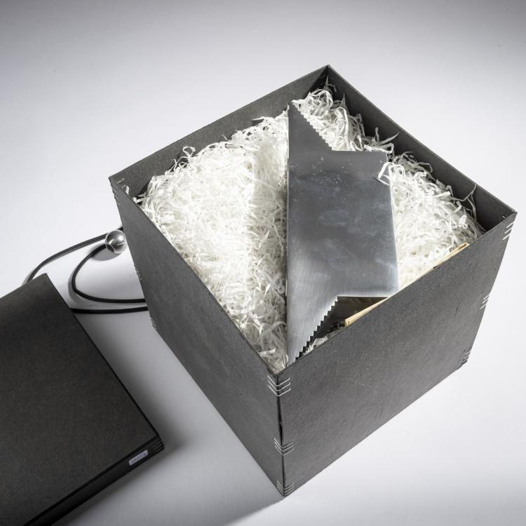 Bild 2 zu Objekt, 'Le Moult' architectural model, 1986/87, Philippe Starck, O.W.O,  Montfort-l'Amaury., 161C 695