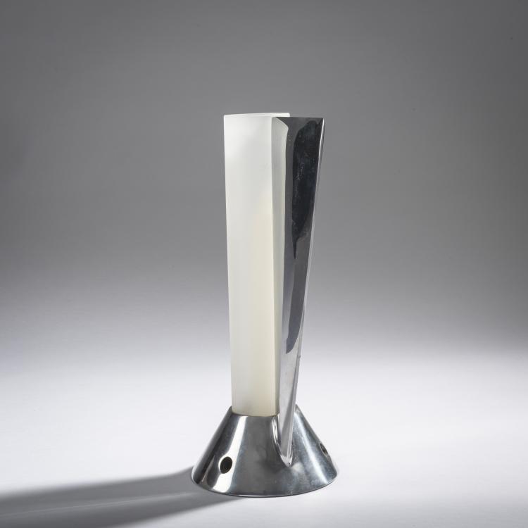 Bild 3 zu Objekt, 'Luciana Fortyfour' lantern, 1988, Philippe Starck, O.W.O, Montfort-l'Amaury, 161C 698
