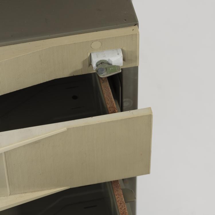 Bild 7 zu Objekt, Schreibtisch 'Arco', 1963, Studio B.B.P.R.,Gian Luigi Banfi,Ludovico Barbiano di Belgiojoso,Enrico Peressutti,Ernesto Nathan Rogers, Olivetti, Ivrea, 161A 98