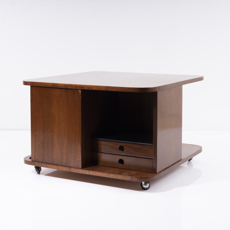Bild 1 zu Objekt, Coffee table / bar on casters, 1960s, Gianfranco Frattini (attributed), Bernini, Carate Brianza (zugeschrieben), 161A 105