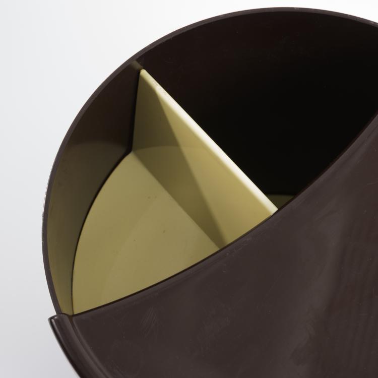 Bild 4 zu Objekt, Beistelltisch / Bar 'Robot', 1969, Joe Colombo, Elco, Scorze (Venedig), 161A 146