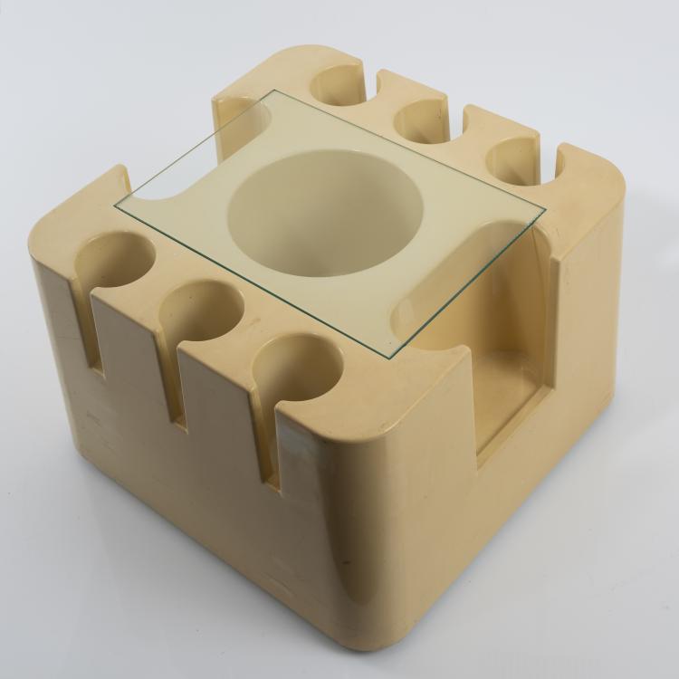 Bild 2 zu Objekt, Bartischchen 'Bacco', 1967, Sergio Mazza, Artemide, Mailand, 161A 133