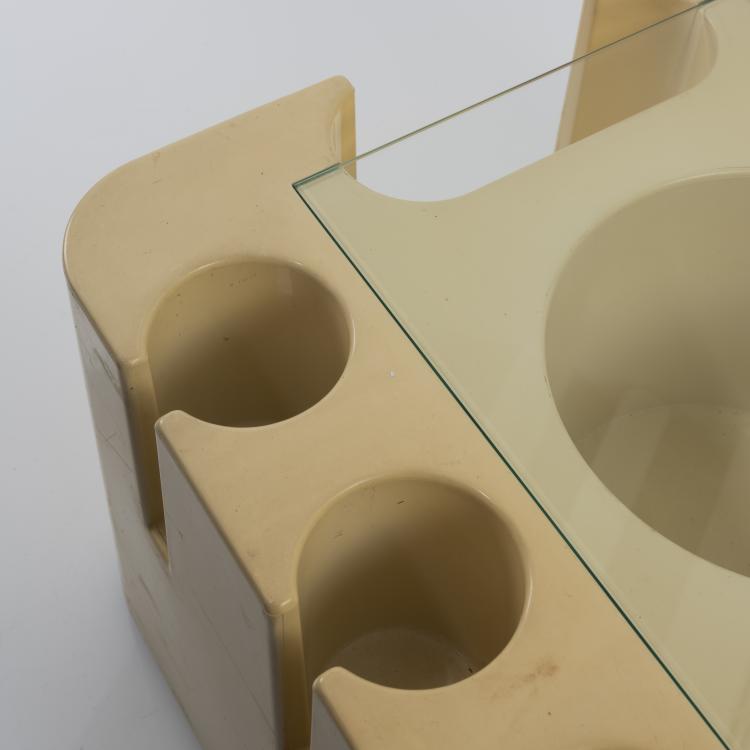Bild 4 zu Objekt, Bartischchen 'Bacco', 1967, Sergio Mazza, Artemide, Mailand, 161A 133