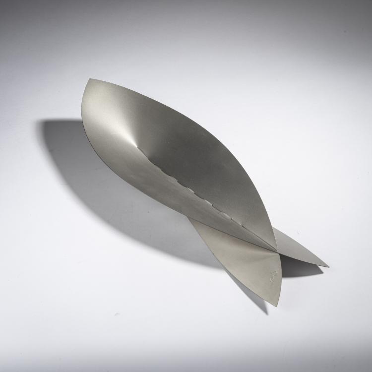 Bild 1 zu Objekt, 'Navy' fruit bowl, 1989, Ingrid Gossner,Reinhard Paulus, O.W.O, Montfort-l'Amaury, 161C 736