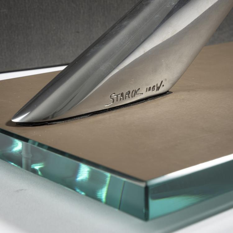 Bild 2 zu Objekt, 'Miss Donna' table mirror, 1987, Philippe Starck, O.W.O, Montfort-l'Amaury, 161C 704