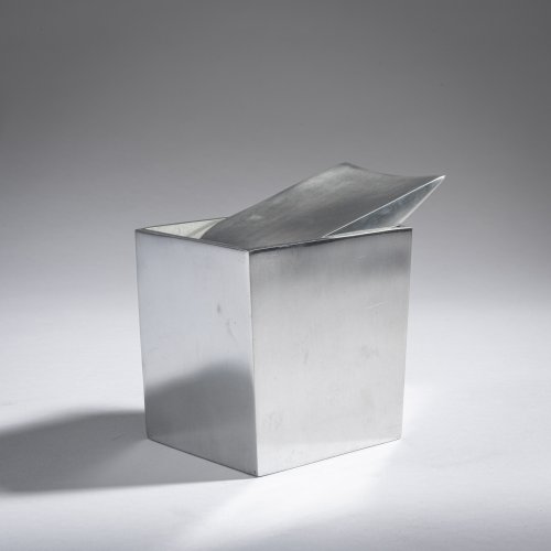 'Ray Hollis' ashtray, 1986