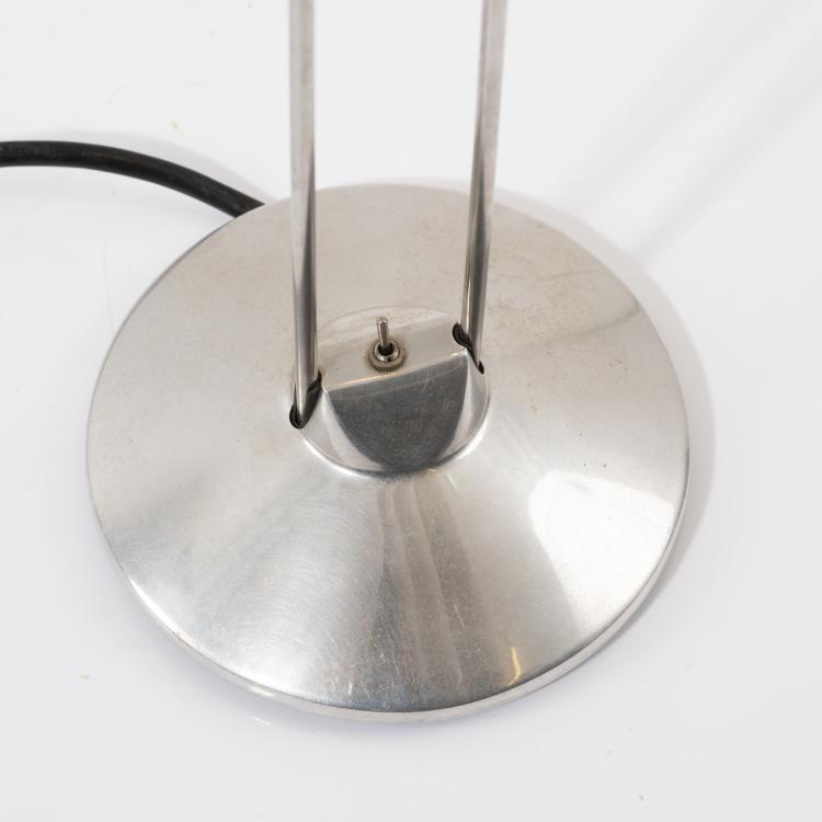 Bild 2 zu Objekt, 'Regina-T' table light, 1987, Jorge Pensi, B-Lux, Okamika, 161C 771