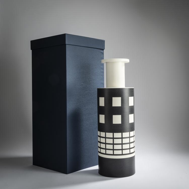 Bild 3 zu Objekt, 'Rocchetto' vase, 1986, Ettore Sottsass, Bitossi, Montelupo, 161A 66