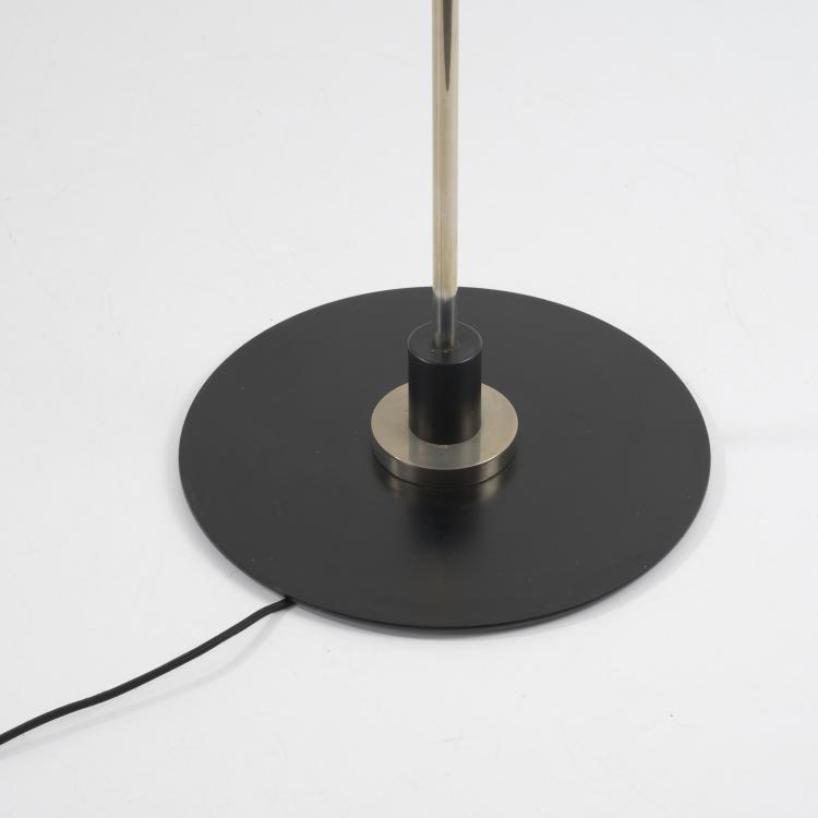 Bild 4 zu Objekt, 'B ST 23' floor lamp, 1923, Gyula Pap, Tecnolumen, 161C 453