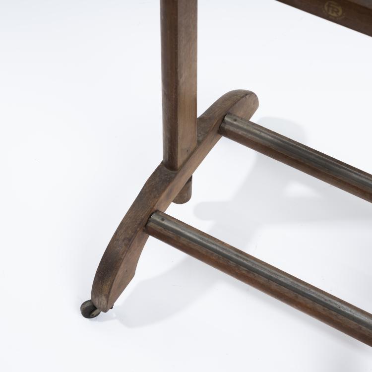 Bild 3 zu Objekt, Valet stand, c. 1955, Ico Parisi (attributed), Reguitti, Fratelli, Agnosine, 161A 75