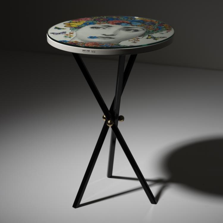 Bild 1 zu Objekt, Beistelltisch 'Fior di Lina', 2015, Barnaba Fornasetti, Fornasetti, Mailand, 161A 163